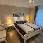 Schoene Im Landhausstil Nahe Biggesee Apartman *