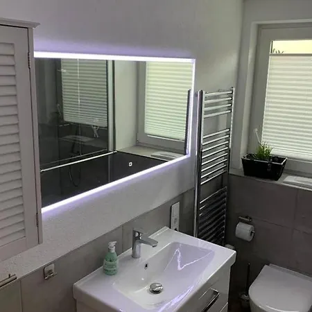 Schöne Im Landhausstil Nahe Biggesee Apartment *