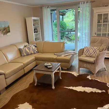 Schöne Im Landhausstil Nahe Biggesee