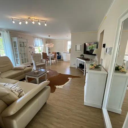 Apartment Schoene Im Landhausstil Nahe Biggesee *