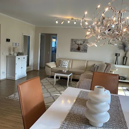 Schoene Im Landhausstil Nahe Biggesee Apartamento