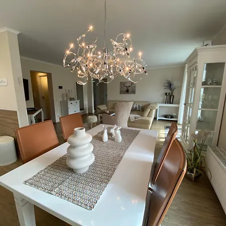 Schoene Im Landhausstil Nahe Biggesee Apartman *